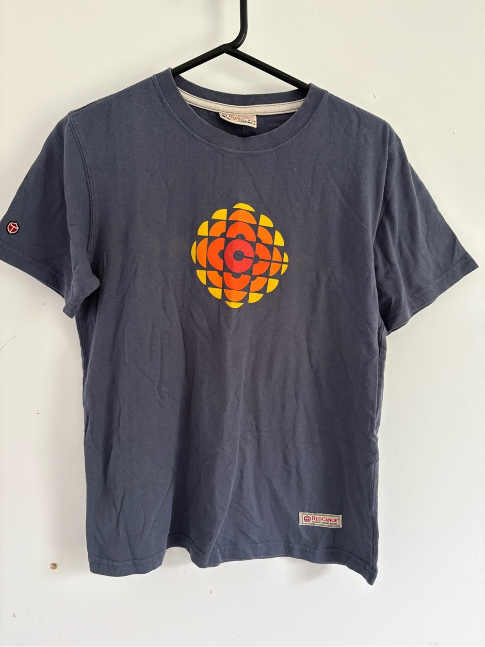 Red Canoe CBC Logo T-Shirt Made in Canada Navy Size Small
